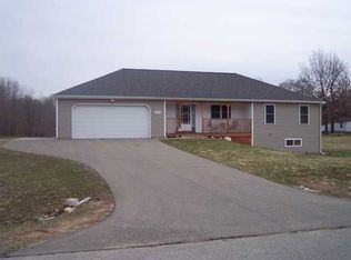 3813 Hidden Forest Dr, Dorr, MI 49323