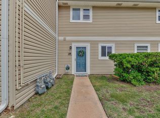 28 Lansdown St, Wichita, KS 67220