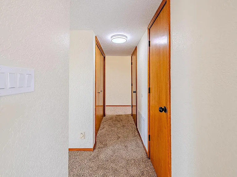 5137 Glenwood Pointe Ln NE #5137 — Photo 33
