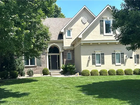 14109 Meadow Ln, Leawood, KS 66224