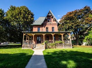 49 Center St APT 3L, Oneonta, NY 13820