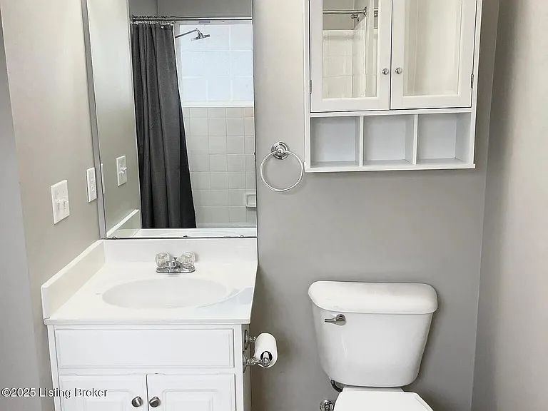 1110 Westlynne Pl #6 — Photo 9