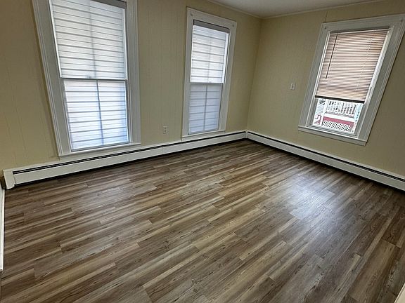 4th image of 42 Spring St #1