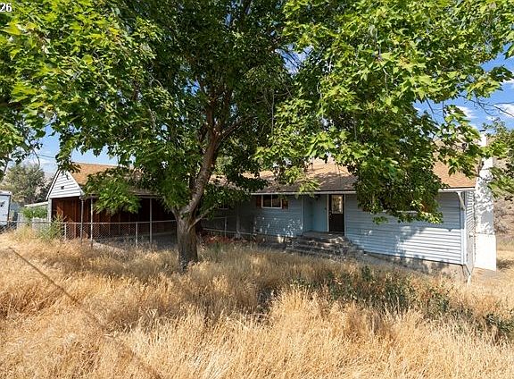 2nd image of 61476 Dee Cox Rd