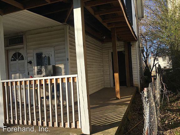 2nd image of 1707 Floyd St APT 1