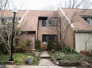 1439 Greenmont Ct, Reston, VA 20190