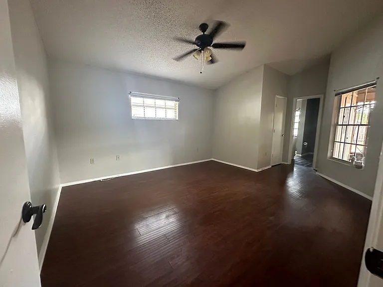 5818 Bambi Dr — Photo 13
