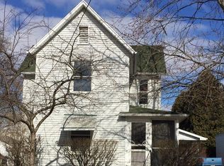 332 Wallace Ave, Bowling Green, OH 43402