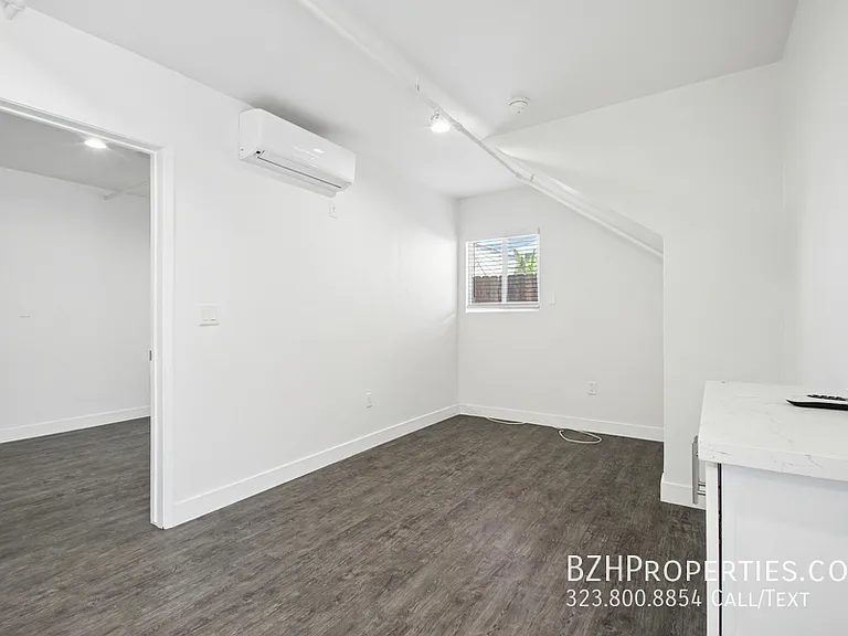 9221 Alcott St #4A — Photo 5