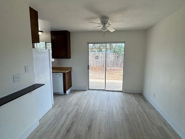 5574 Mountain View Dr — Photo 1