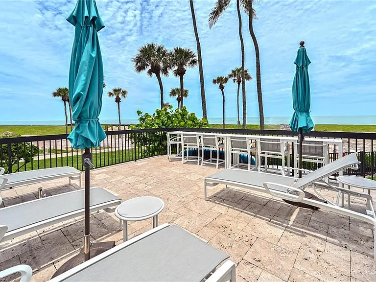 4551 Gulf Shore Blvd N #1001 — Photo 27