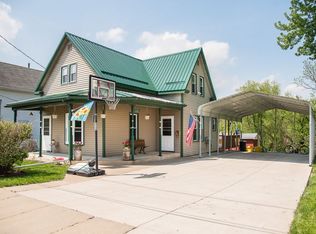 635 N Burden Ave, Dubuque, IA 52001