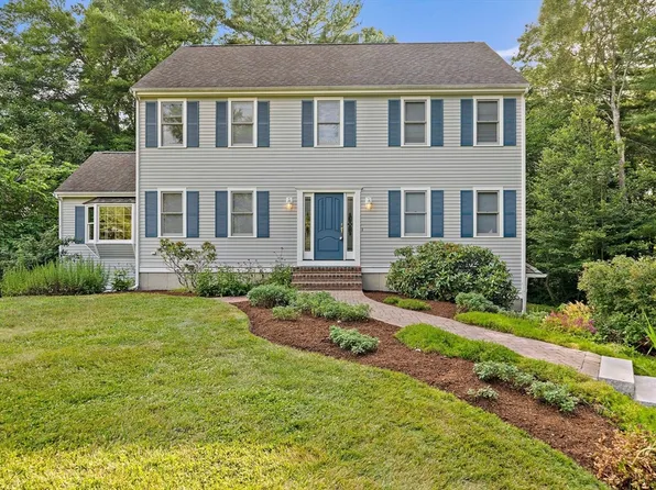 29 Indian Rdg, Bridgewater, MA 02324