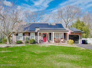 919 Tunesbrook Dr, Toms River, NJ 08753