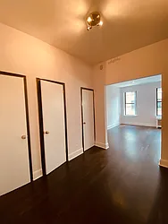 Rented by Metropolis Real Estate of Manhattan