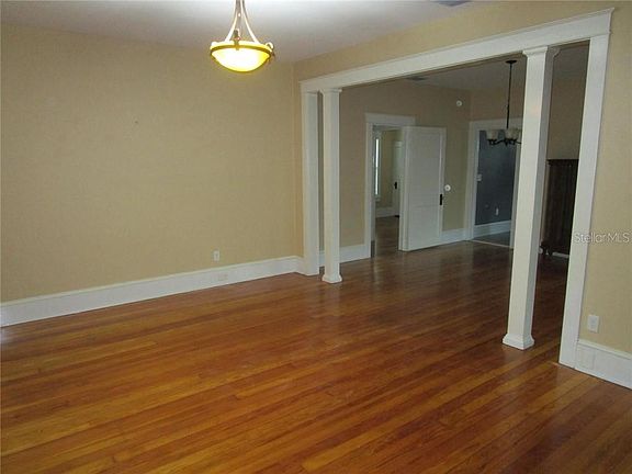 5th image of 1014 Washington Ave