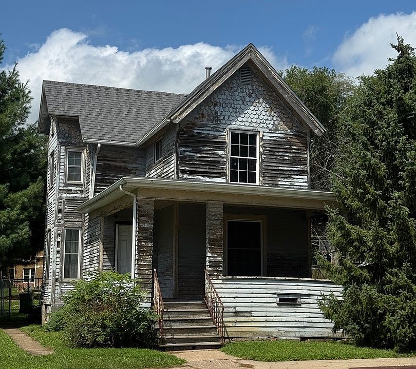 1st image of 604 Melrose Ct