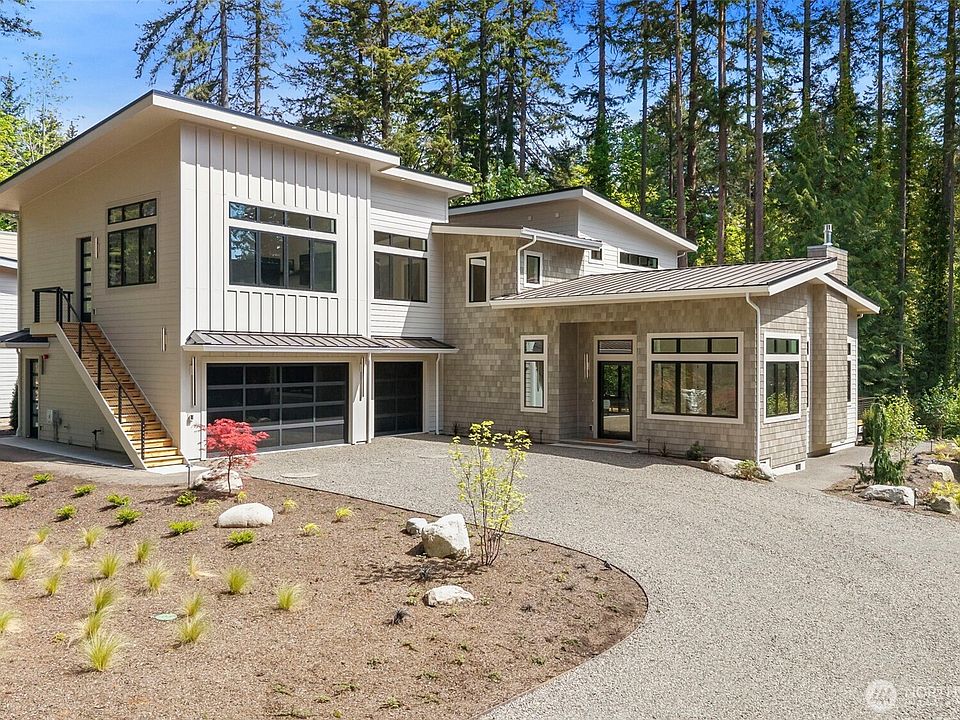 1st image of 13982 Manzanita Road NE