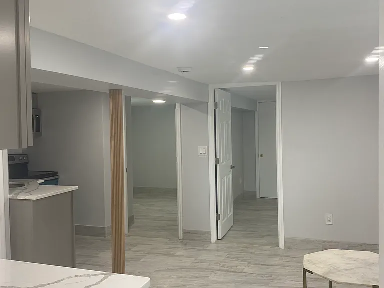 Edison Ave — Photo 1