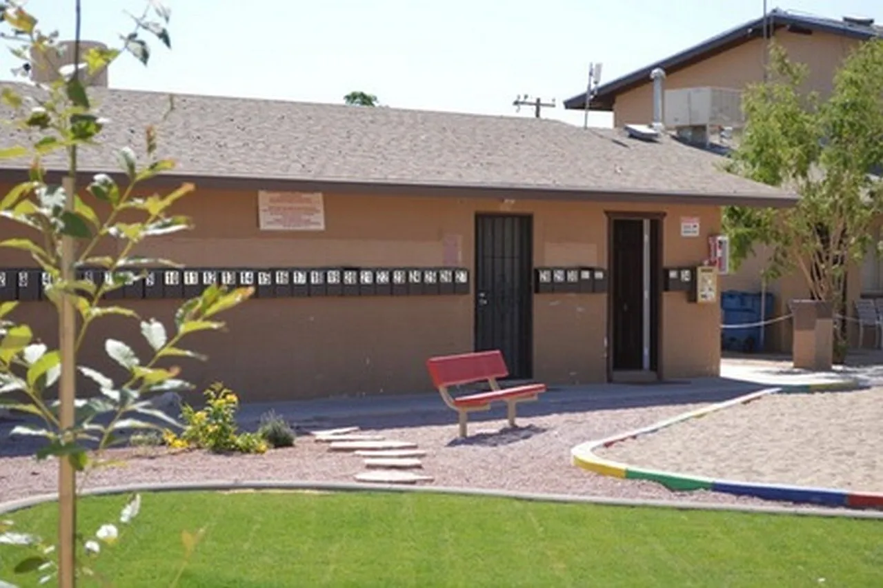Park Vista Apartments — Photo 1
