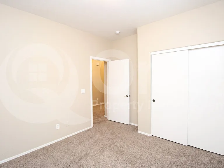 807 W Sunset Dr — Photo 32