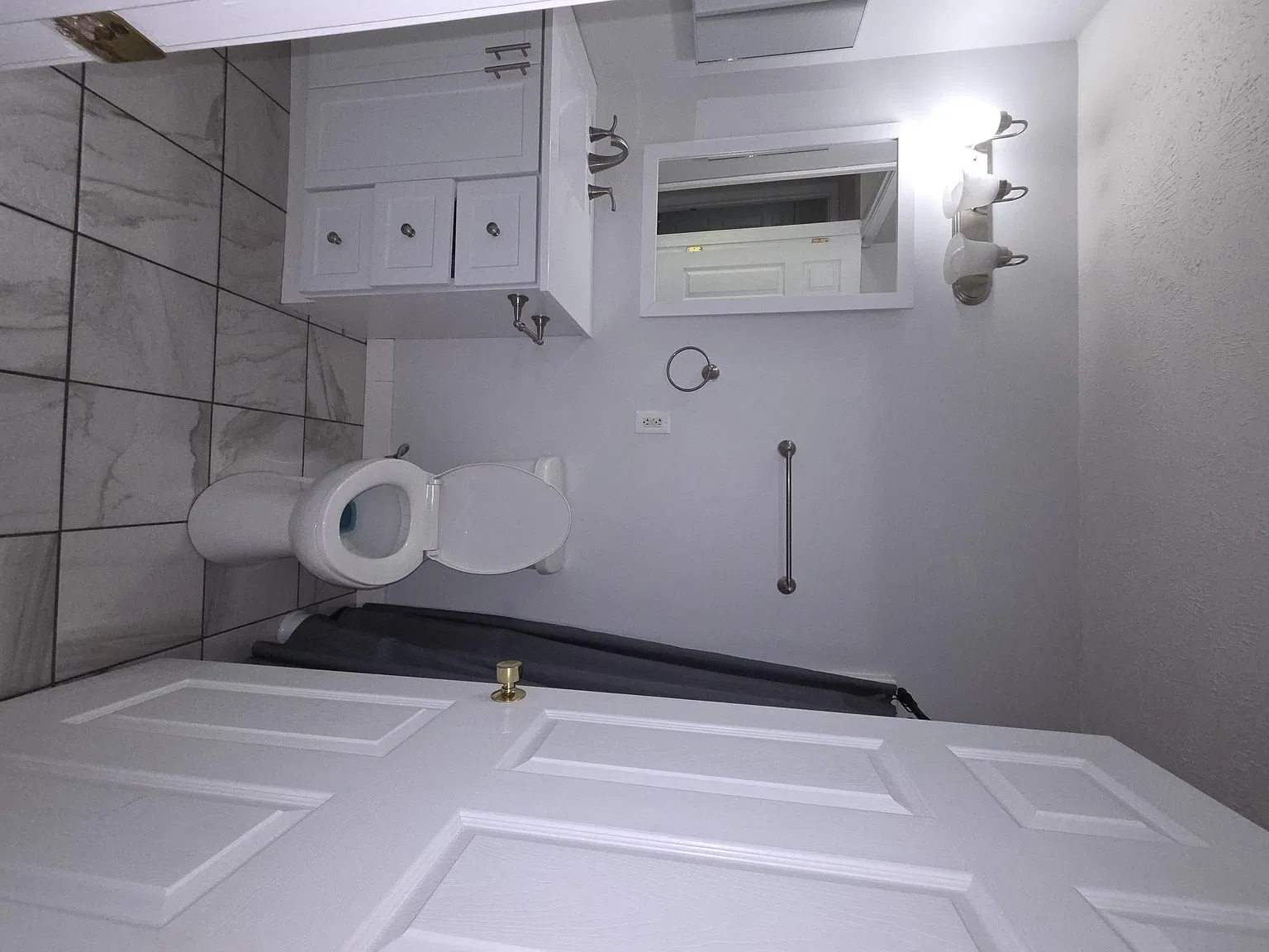 2 bed, $900 — Photo 4