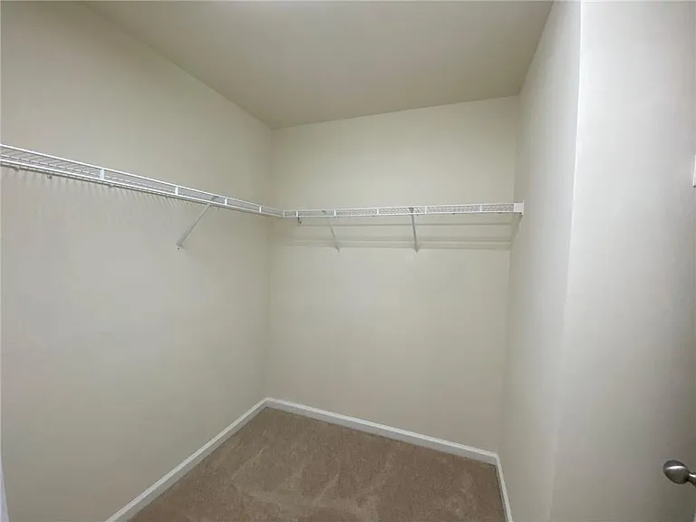 2146 Peach Shoals Cir — Photo 33