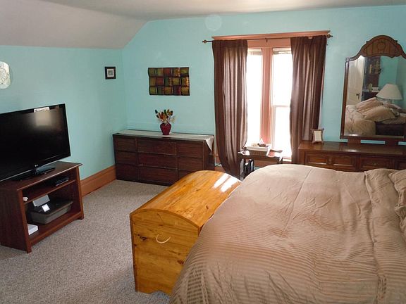 Master Bedroom with King Size Bed