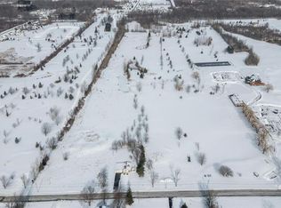 Clarence Center Rd, Akron, NY 14001