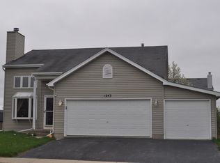 1243 Pheasant Run, Zion, IL 60099