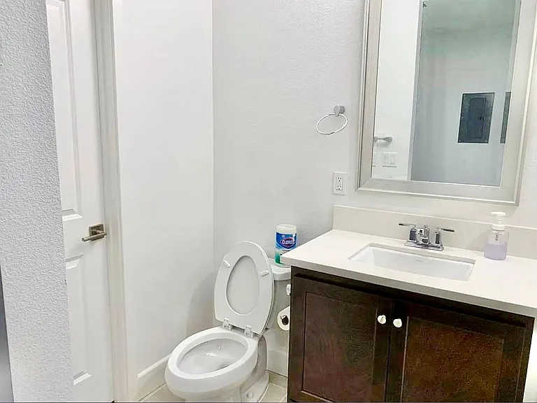 6285 Callaway Dr — Photo 6