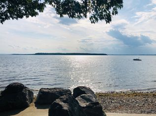 806 Maquam Shore Rd, Swanton, VT 05488