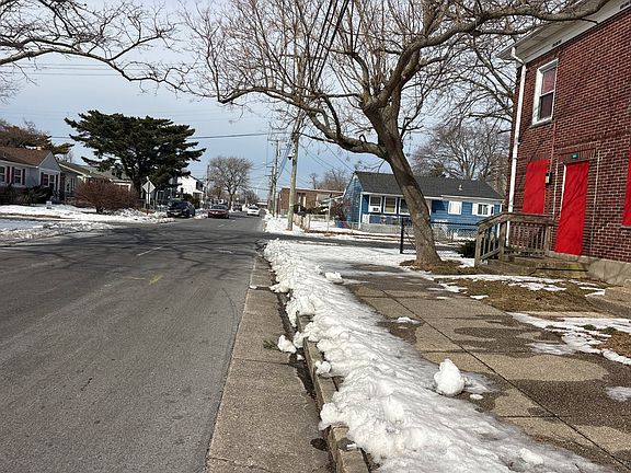 4th image of 622 N Kentucky Ave