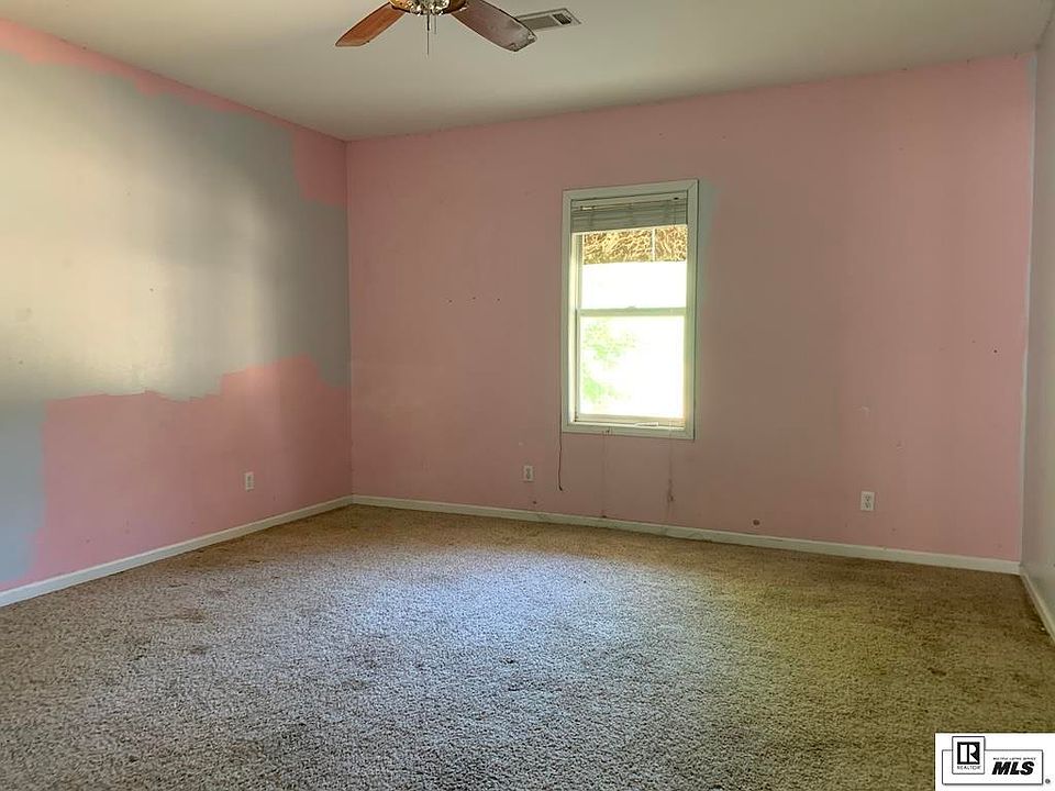 13th image of 6352 Log Cabin Rd