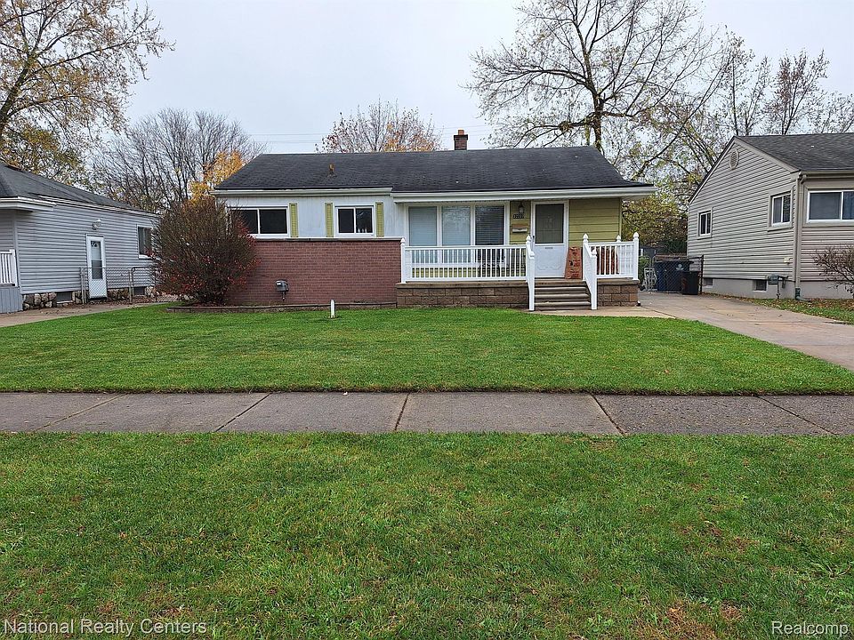 1st image of 32227 Hazelwood St