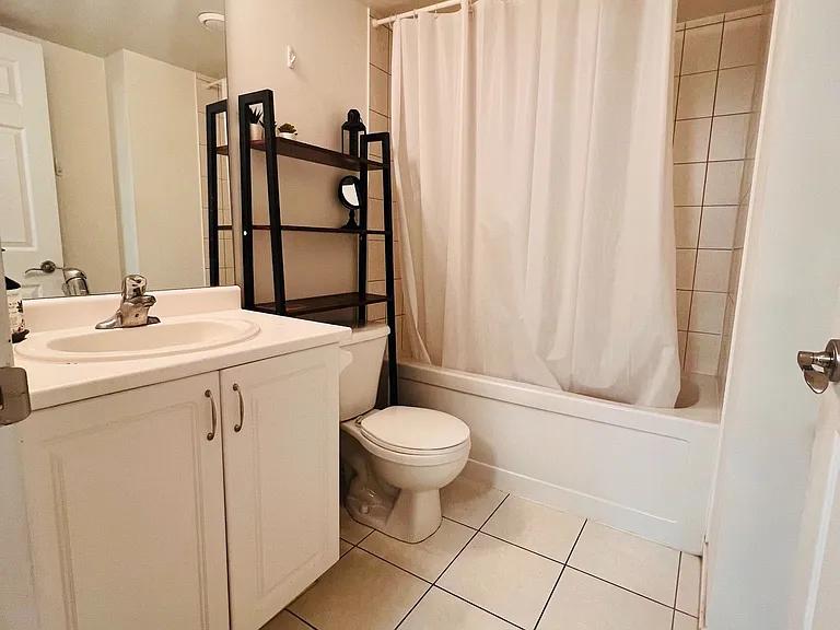 88 Grangeway Ave #1807 — Photo 11