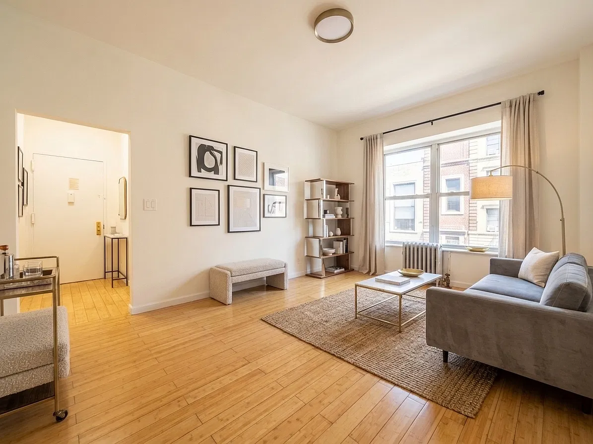 652 West 189th Street — Photo 1