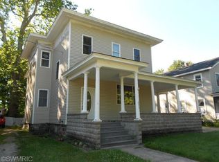 231 Portage Ave, Three Rivers, MI 49093