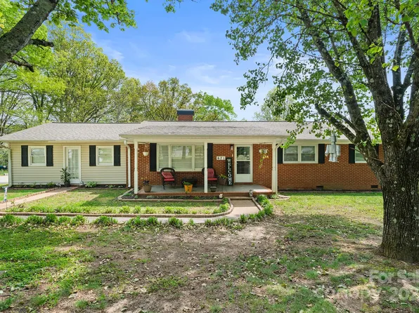 671 Low Bridge Rd, Lincolnton, NC 28080