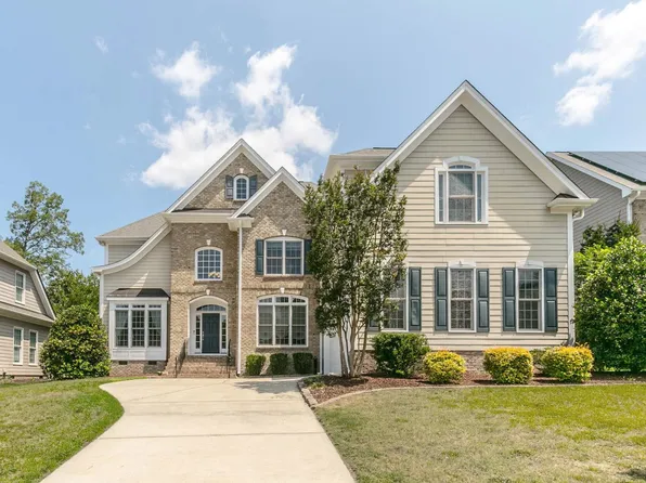 617 Doddington Dr, Rolesville, NC 27571