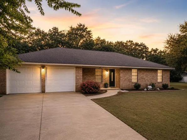 201 Fm 1160 Rd, Louise, TX 77455