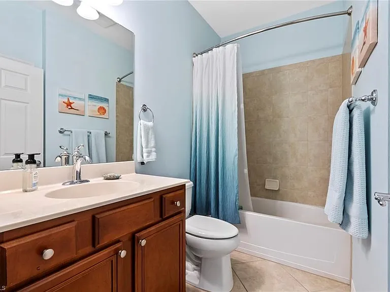 5868 Constitution St — Photo 8