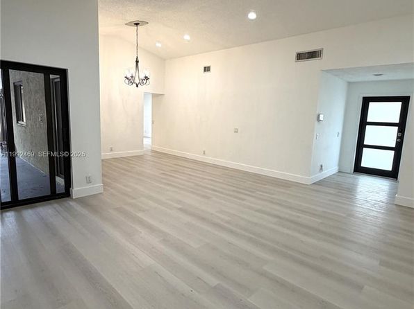 2159 Baton Rouge #0