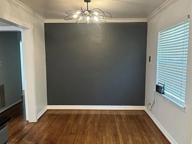 10510 Sierra Dr — Photo 4