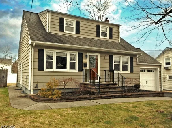 18 Andrew St, Green Brook Twp., NJ 08812