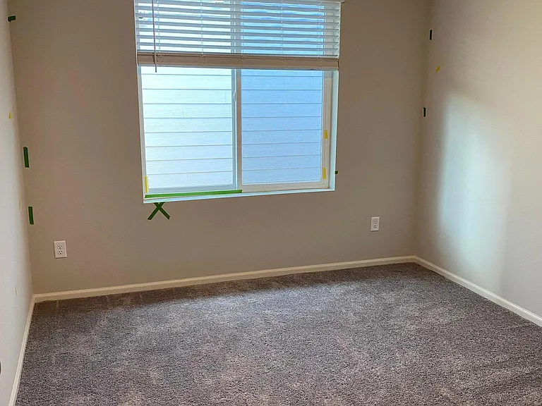 1910 Smith Dr — Photo 13