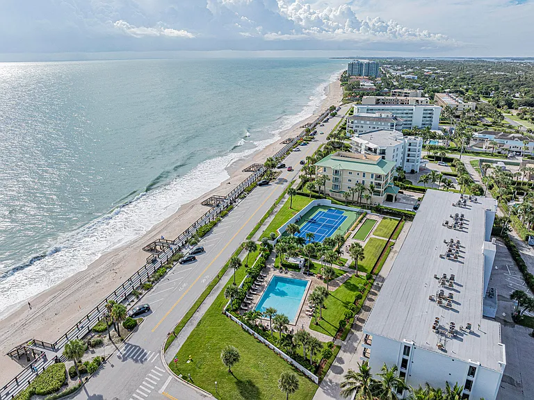 4141 Ocean Dr #403 — Photo 36