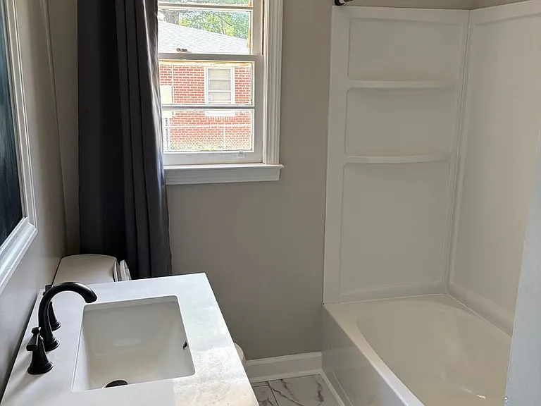 4109 Edwards Rd — Photo 8
