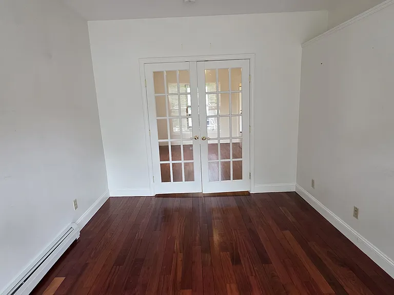 16 S Prospect St — Photo 11