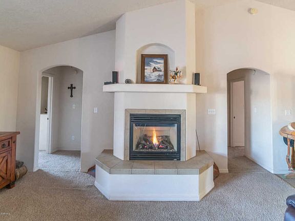2nd image of 4539 Barcelona Cir
